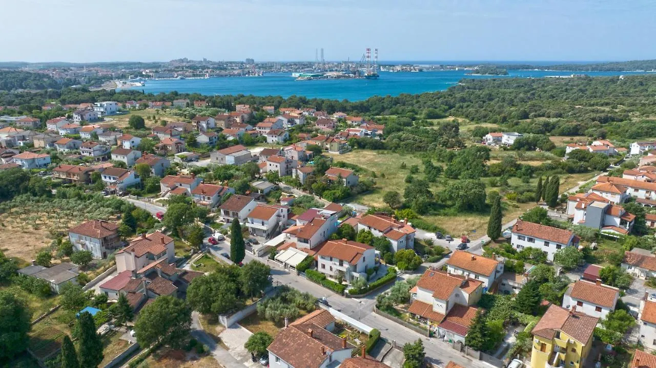 Apartments E&M Pula