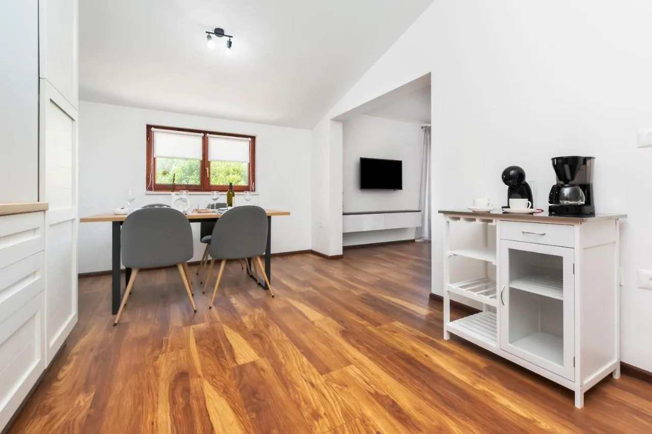 Apartments E&M Pula